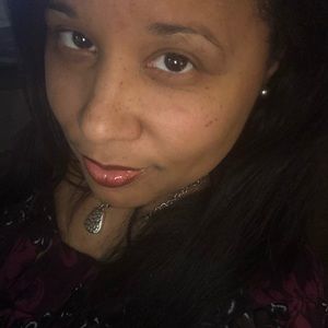 Meet your Posher, Jocelyn